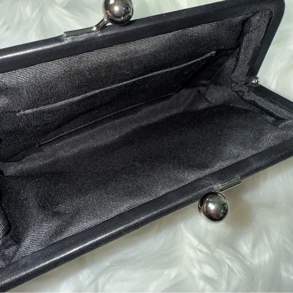 Coach RARE Kisslock Y2K Black Leather Clutch Wristlet - Picture 12 of 16